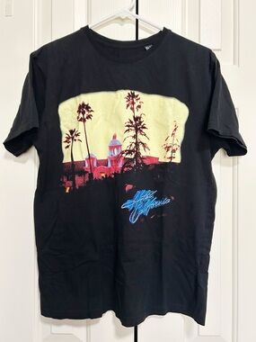 Hotel California T-shirt Large Retro 70's Band Tee
